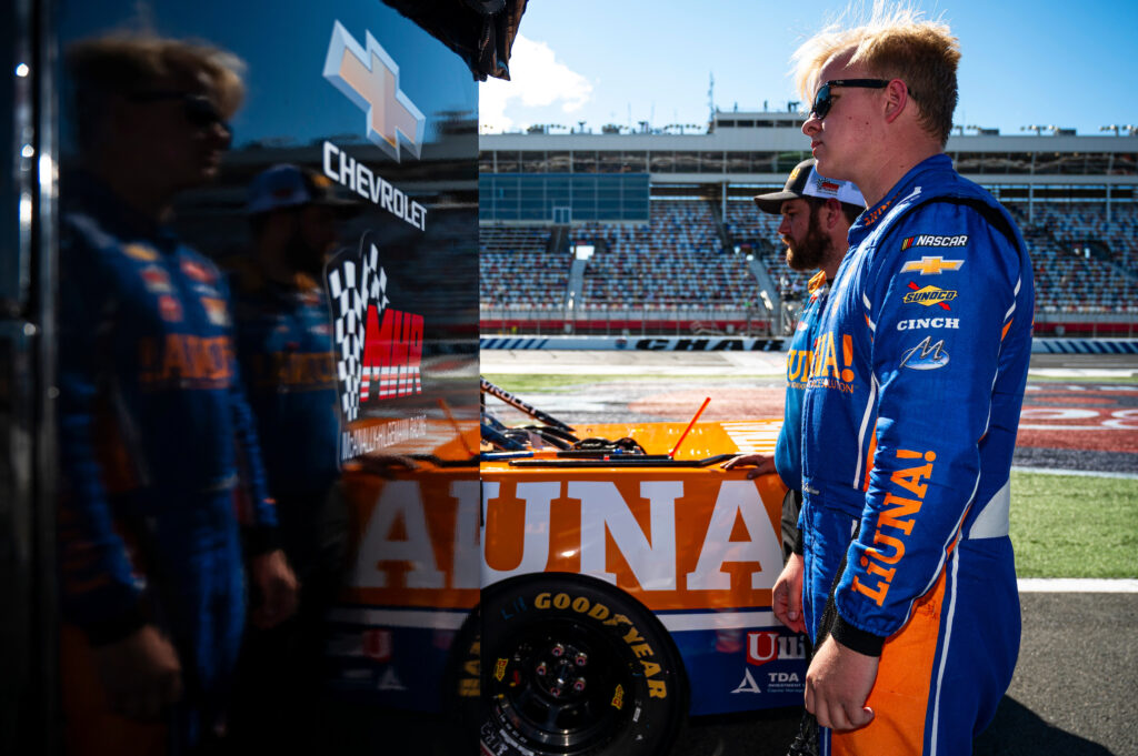 #18: Tyler Ankrum, McAnally Hilgemann Racing, LiUNA! Chevrolet Silverado