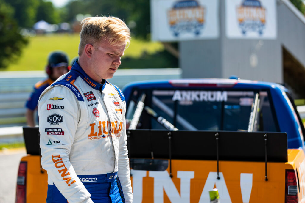 #16: Justin Haley, Kaulig Racing, Ram RAM 1500
