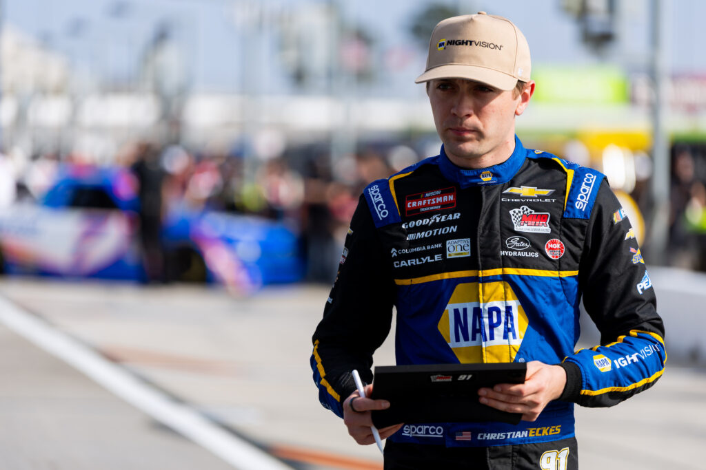 #91: Christian Eckes, McAnally Hilgemann Racing, NAPA Nightvision Chevrolet Silverado
